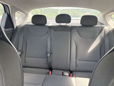 Used 2025 Kia K4 FWD image 21