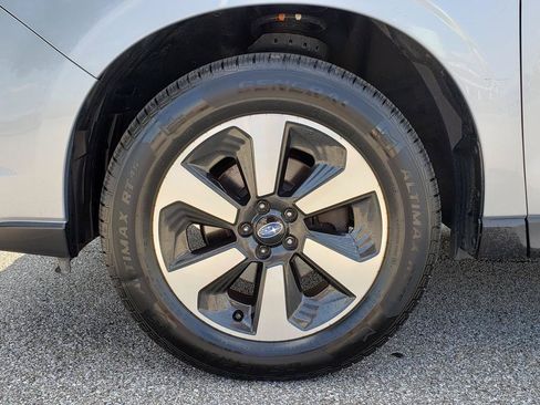 Used 2018 Subaru Forester 2.5i Premium w/ Popular Package #2A AWD/4WD image 27