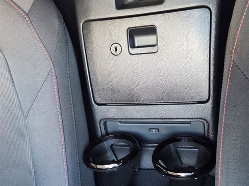 Used 2016 MAZDA MX-5 Miata Club image 16