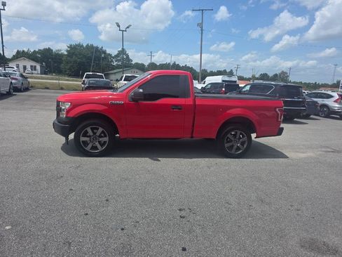 Used 2017 Ford F150 XL RWD image 2