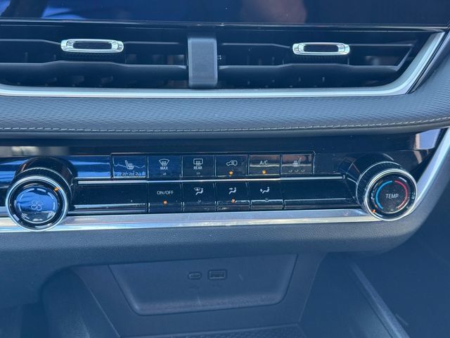 Certified 2026 Chevrolet Equinox LT FWD image 16