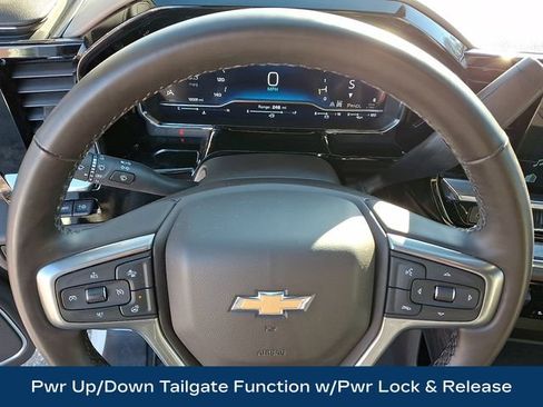 Used 2024 Chevrolet Silverado 2500 LTZ w/ LTZ Convenience Package image 22