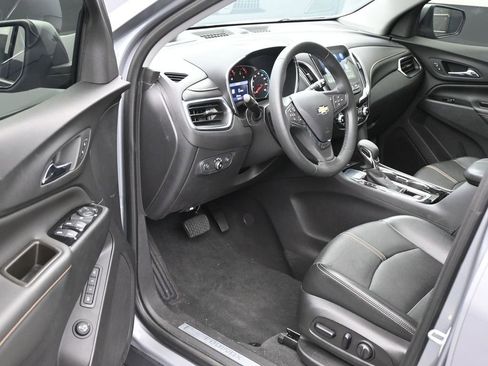 Used 2024 Chevrolet Equinox Premier FWD image 11