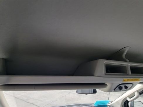Used 2015 Ford Transit 150 XLT RWD image 35