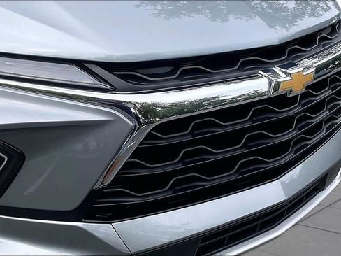 Used 2024 Chevrolet Blazer LT w/ Convenience Package FWD image 31