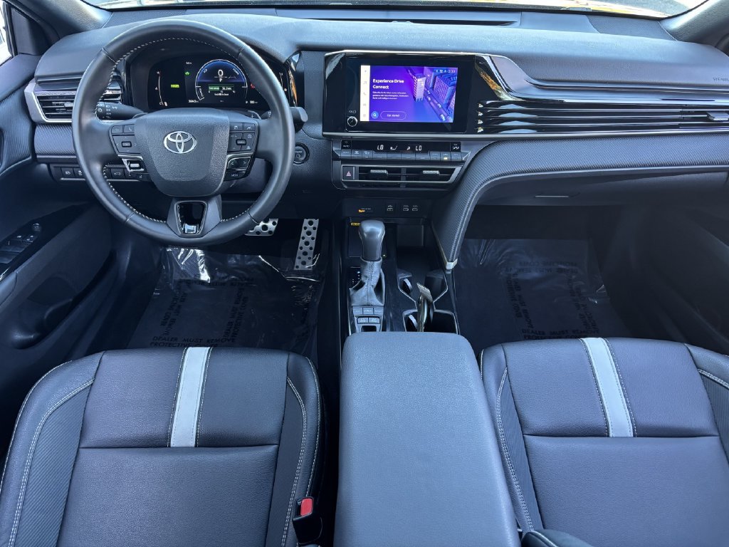 Used 2025 Toyota Camry SE FWD image 20