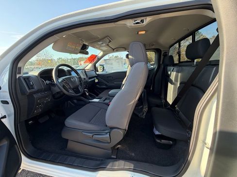 New 2026 Nissan Frontier S image 22