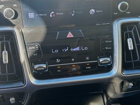 Used 2021 Kia Sorento S w/ Panoramic Sunroof Package AWD/4WD image 14