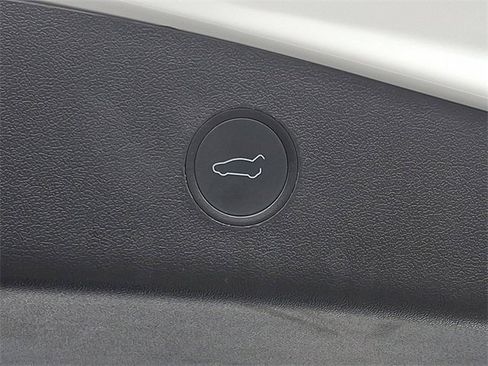 Used 2022 Tesla Model 3 Long Range image 31