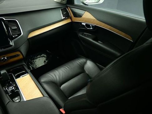 Used 2023 Volvo XC90 B6 Plus w/ Protection Package image 46