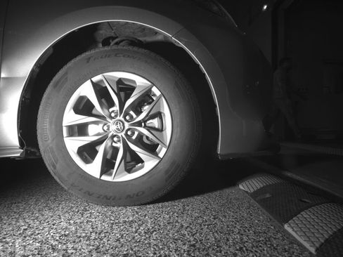 Used 2021 Toyota Sienna LE FWD image 10