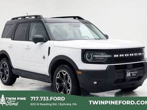 Used 2025 Ford Bronco Sport Outer Banks w/ Outer Banks Tech Package+ image 1