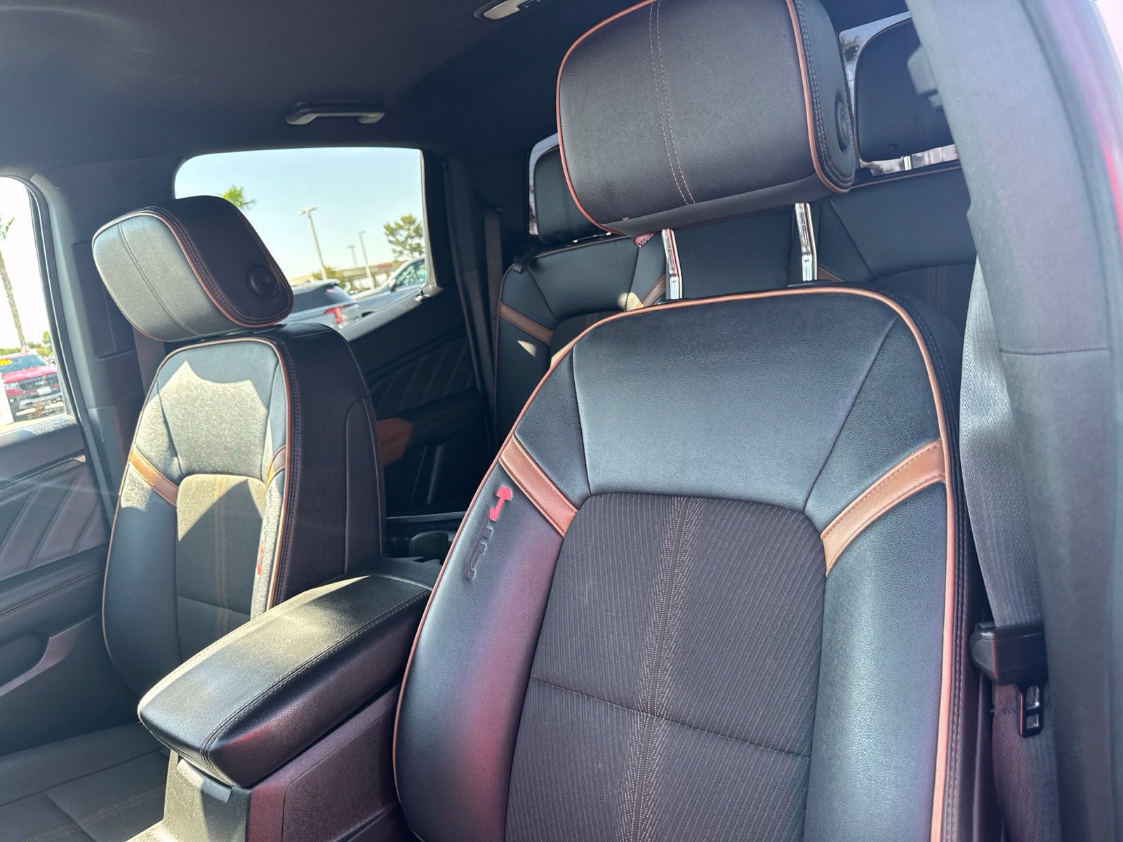 Used 2023 GMC Canyon AT4 AWD/4WD image 17