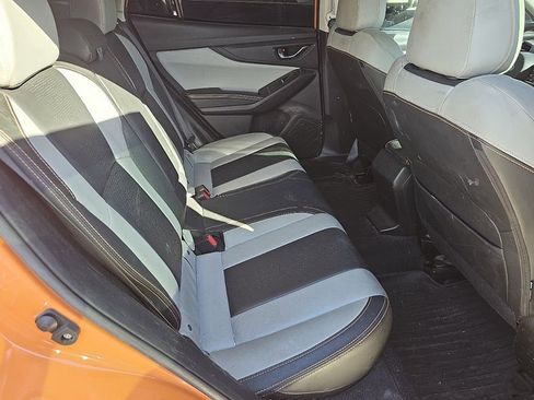 Used 2019 Subaru Crosstrek 2.0i Limited w/ Moonroof Package image 9