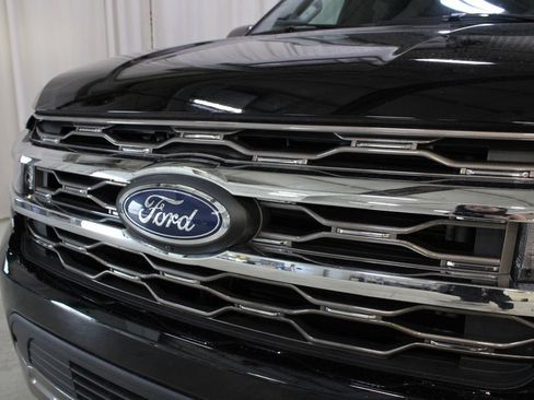 Used 2024 Ford Expedition King Ranch AWD/4WD image 34