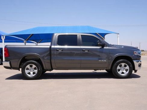 Used 2025 RAM 1500 Big Horn RWD image 2