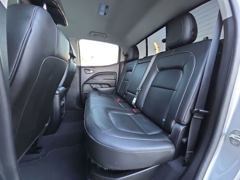 Used 2019 GMC Canyon SLT image 25