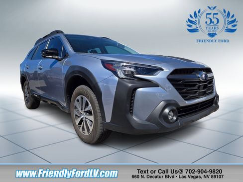 Used 2025 Subaru Outback Premium image 1