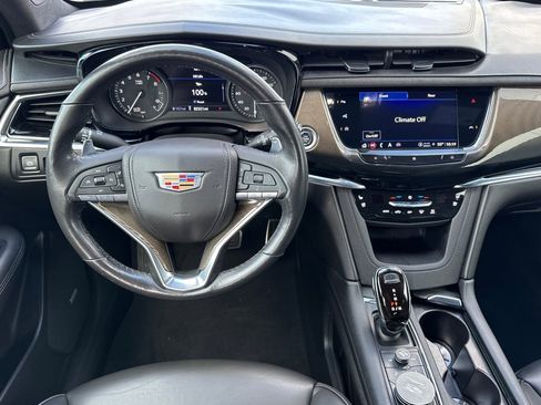 Used 2021 Cadillac XT6 Sport w/ Platinum Package image 15