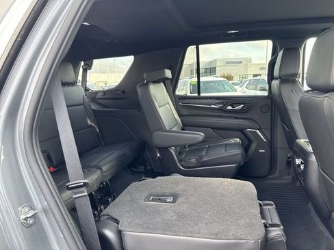Used 2022 GMC Yukon Denali w/ Denali Reserve Package AWD/4WD image 18