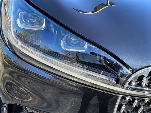 Used 2025 Lincoln Aviator Reserve w/ Equipment Group 201A image 29