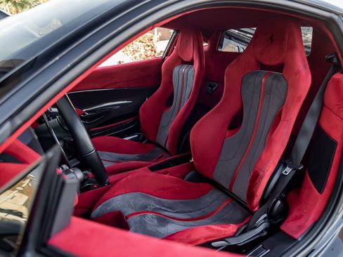 Used 2020 Ferrari 488 Pista Coupe image 12