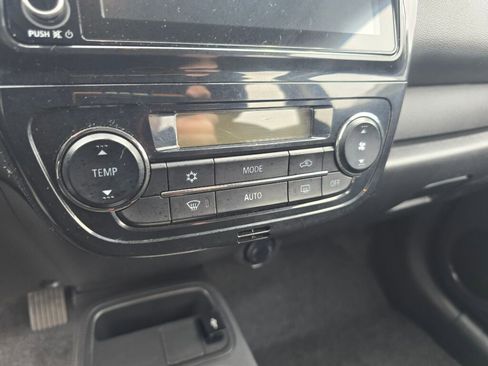 Used 2022 Mitsubishi Mirage ES image 29