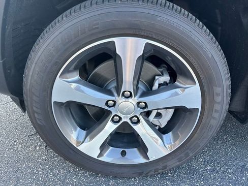 New 2024 Jeep Grand Cherokee Limited 4xe w/ Luxury Tech Group II image 12