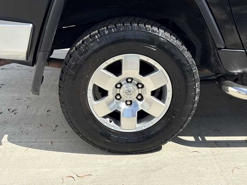 Used 2010 Toyota FJ Cruiser 4WD image 9