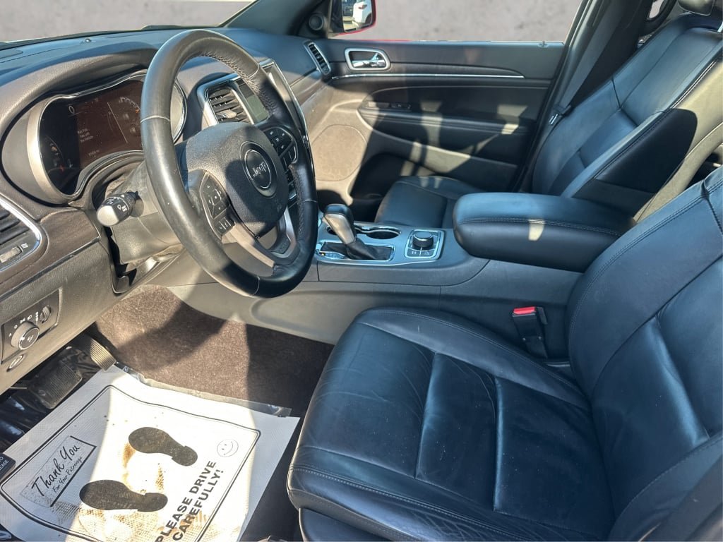 Used 2018 Jeep Grand Cherokee Limited w/ Trailer Tow Group IV AWD/4WD image 11