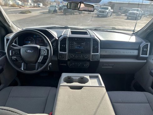 Used 2017 Ford F350 XLT image 13