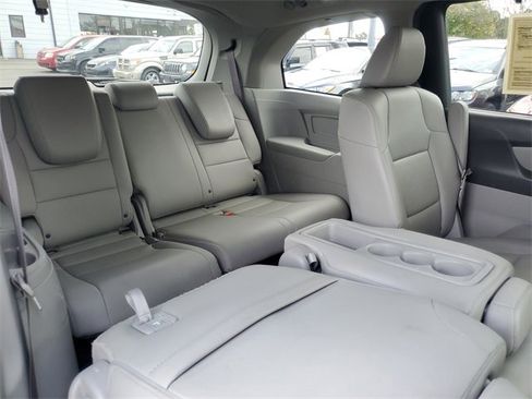 Used 2015 Honda Odyssey EX-L image 29