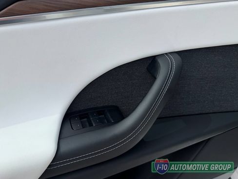 Used 2023 Tesla Model X AWD/4WD image 29