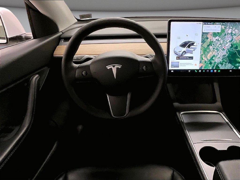 Used 2021 Tesla Model Y Long Range AWD/4WD image 8