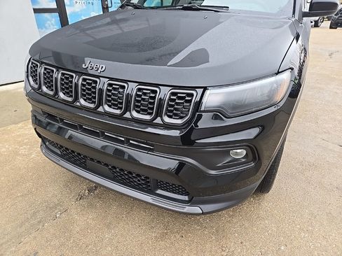 New 2026 Jeep Compass Latitude AWD/4WD image 16
