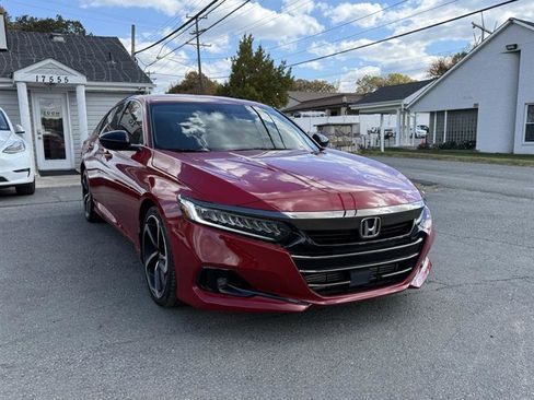 Used 2022 Honda Accord Sport image 6