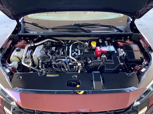 Used 2025 Nissan Sentra SV w/ Trunk Package FWD image 33