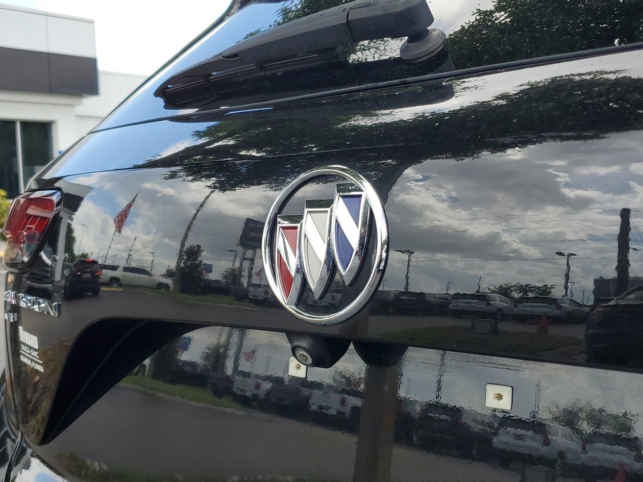 Used 2023 Buick Envision Essence w/ Sport Touring Package AWD/4WD image 6