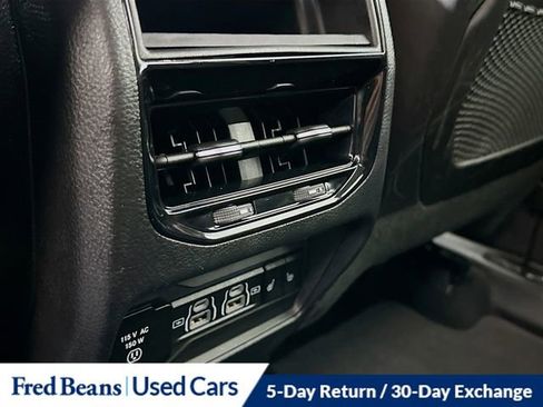 Used 2023 Jeep Grand Cherokee Limited AWD/4WD image 32