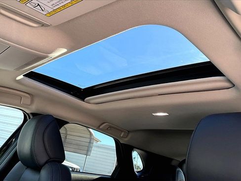 Certified 2025 MAZDA CX-30 AWD 2.5 S w/ Premium Package image 12