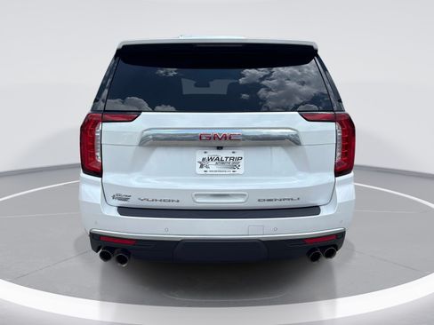 Used 2024 GMC Yukon XL Denali AWD/4WD image 7