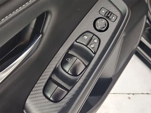 Used 2021 Nissan Sentra SV image 17