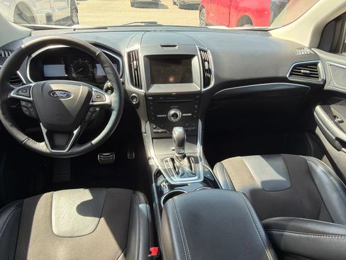 Used 2018 Ford Edge Sport w/ Equipment Group 401A AWD/4WD image 7