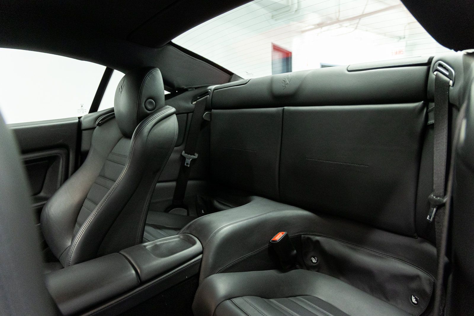 Used 2011 Ferrari California RWD image 30