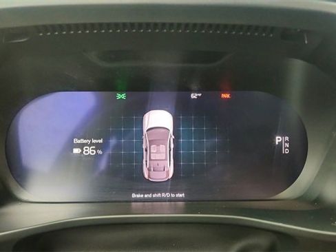 Used 2023 Volvo C40 P8 Recharge Ultimate image 37