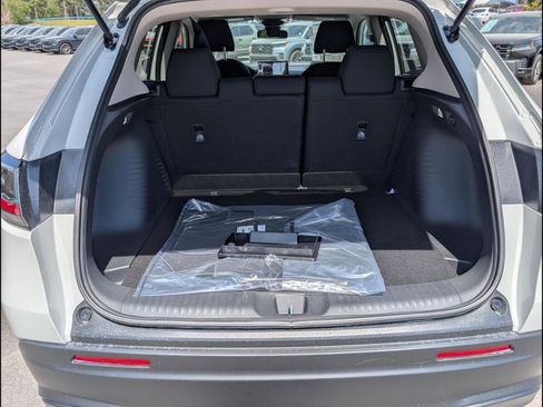 New 2026 Honda HR-V LX image 14