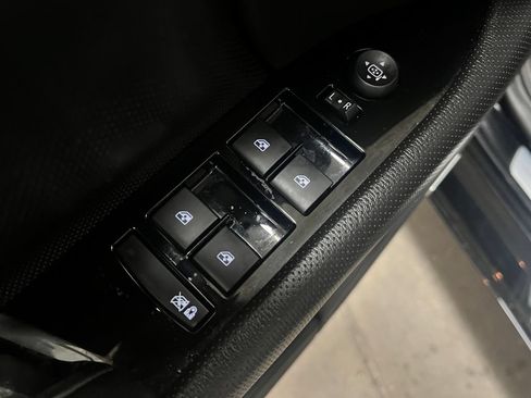 Used 2015 Cadillac XTS FWD image 13