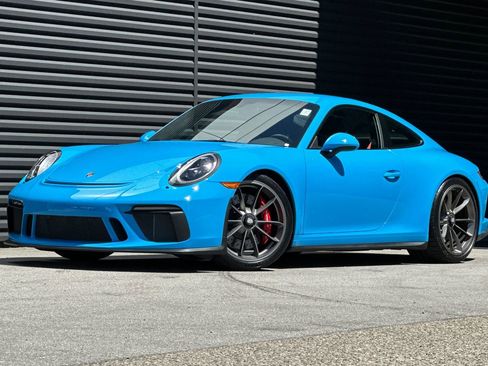 Certified 2018 Porsche 911 GT3 RWD image 1