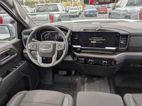 New 2026 GMC Sierra 1500 SLE w/ X31 Off-Road Package image 9