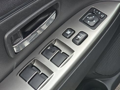 Used 2024 Mitsubishi Outlander Sport S image 25